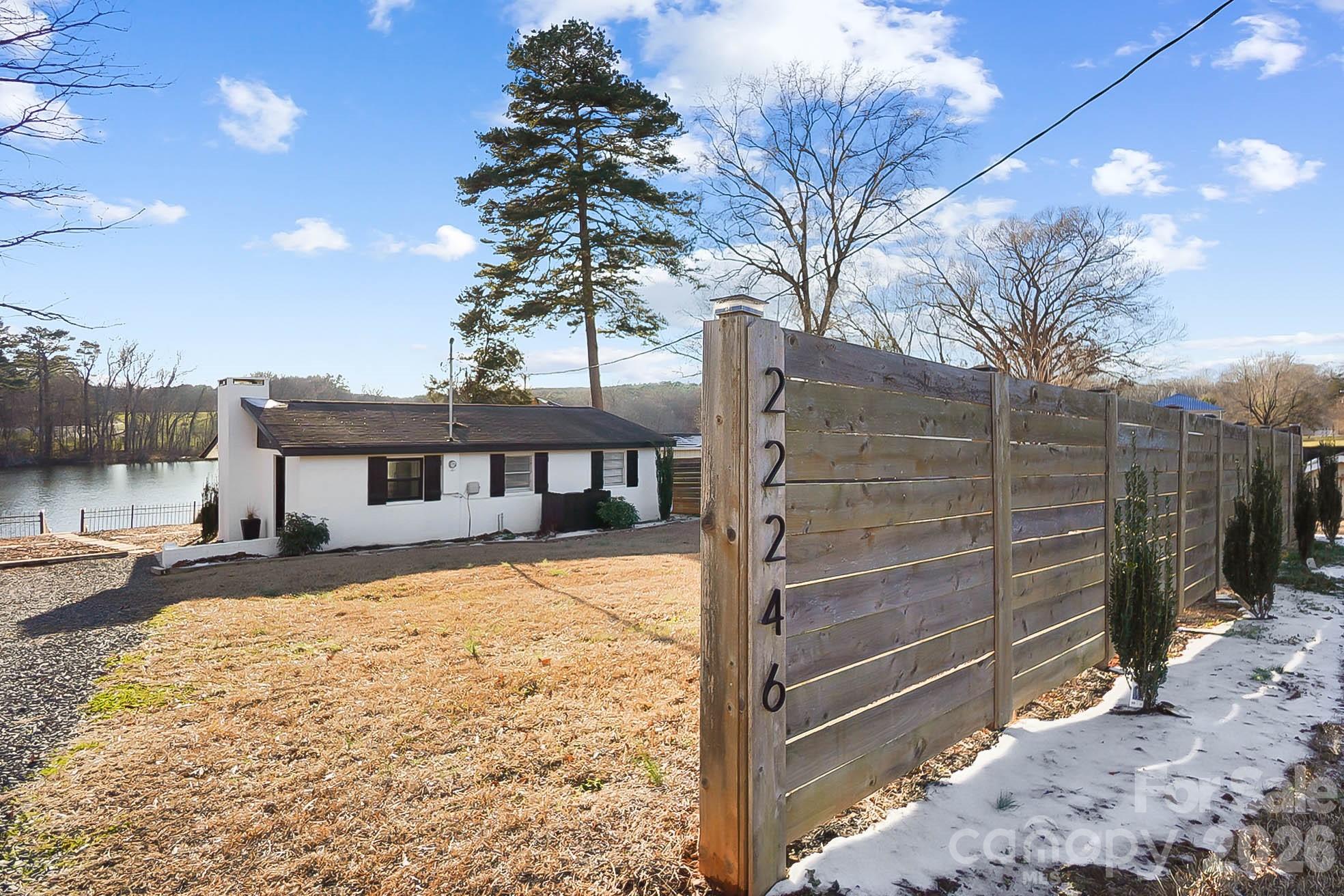 22246 Oakwood Road Albemarle NC 28001