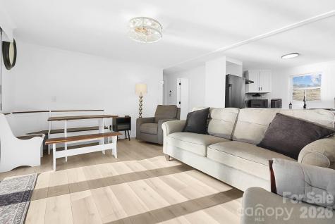 22246 Oakwood Road Albemarle NC 28001