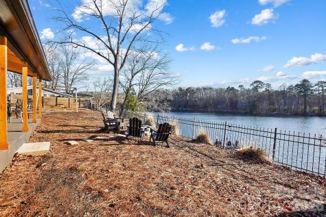 22246 Oakwood Road Albemarle NC 28001