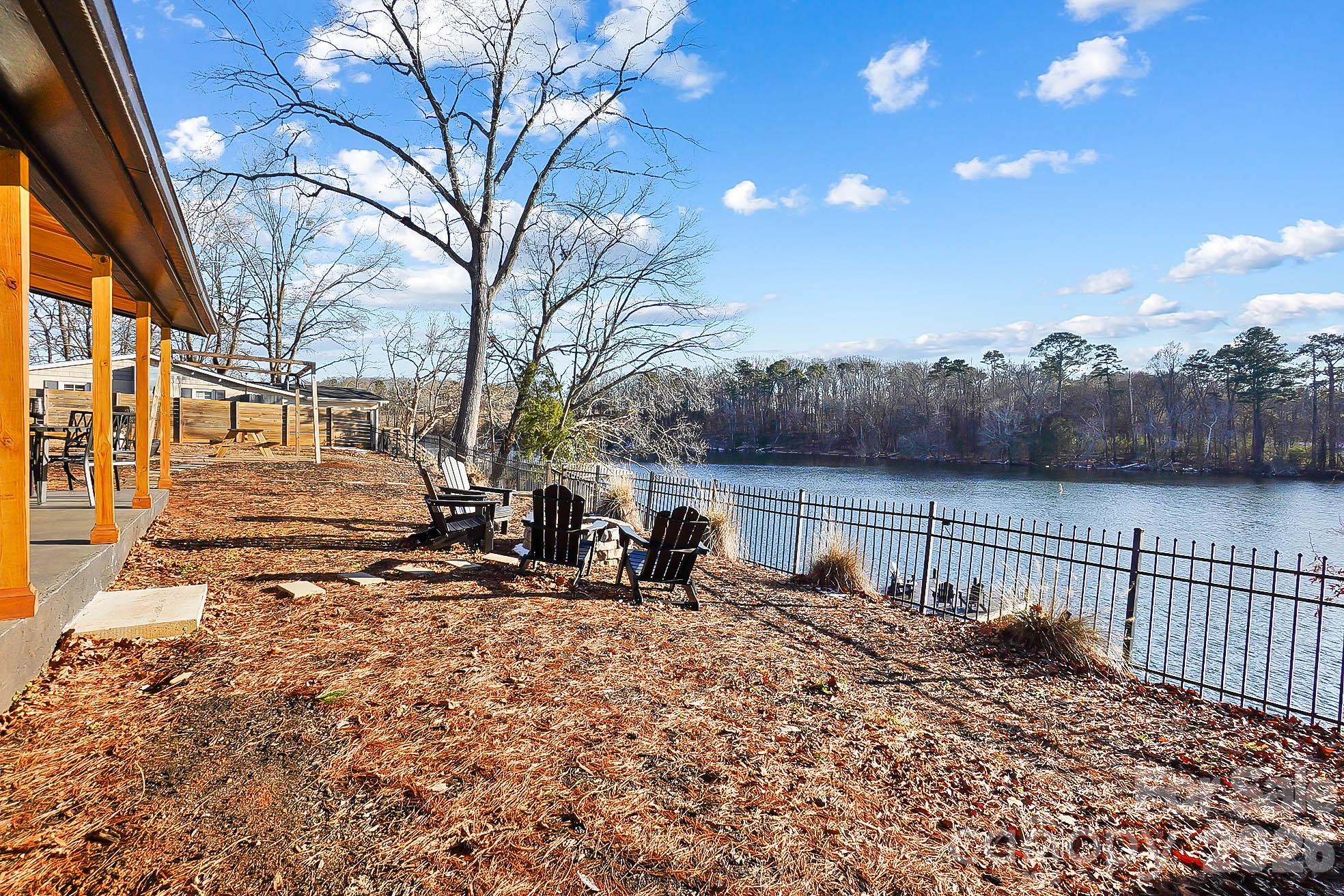 22246 Oakwood Road Albemarle NC 28001