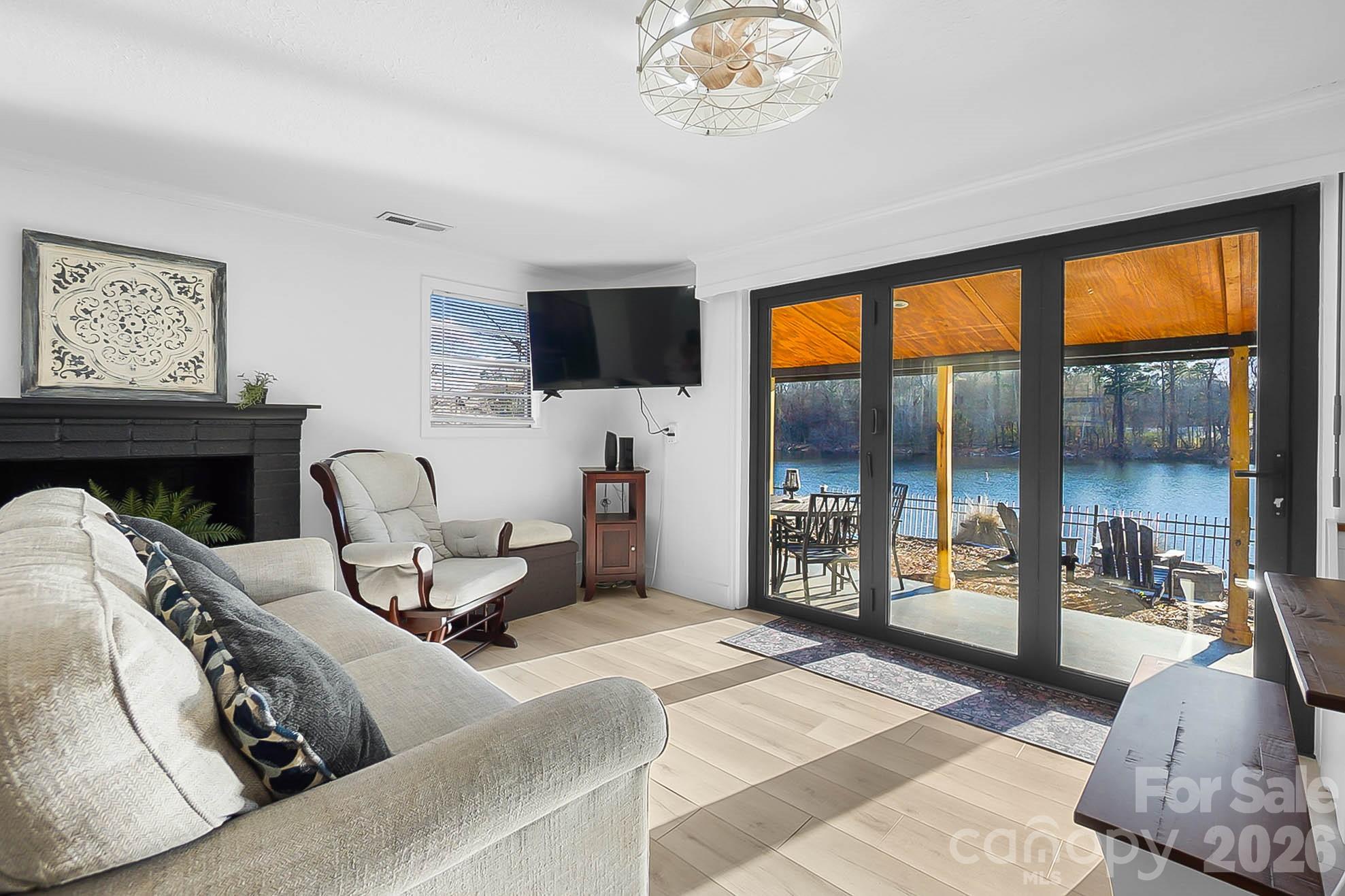 22246 Oakwood Road Albemarle NC 28001