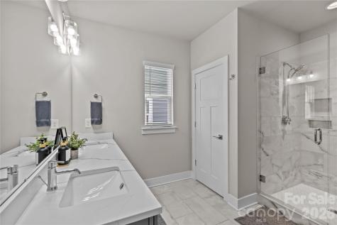2115 Isom Street Charlotte NC 28208