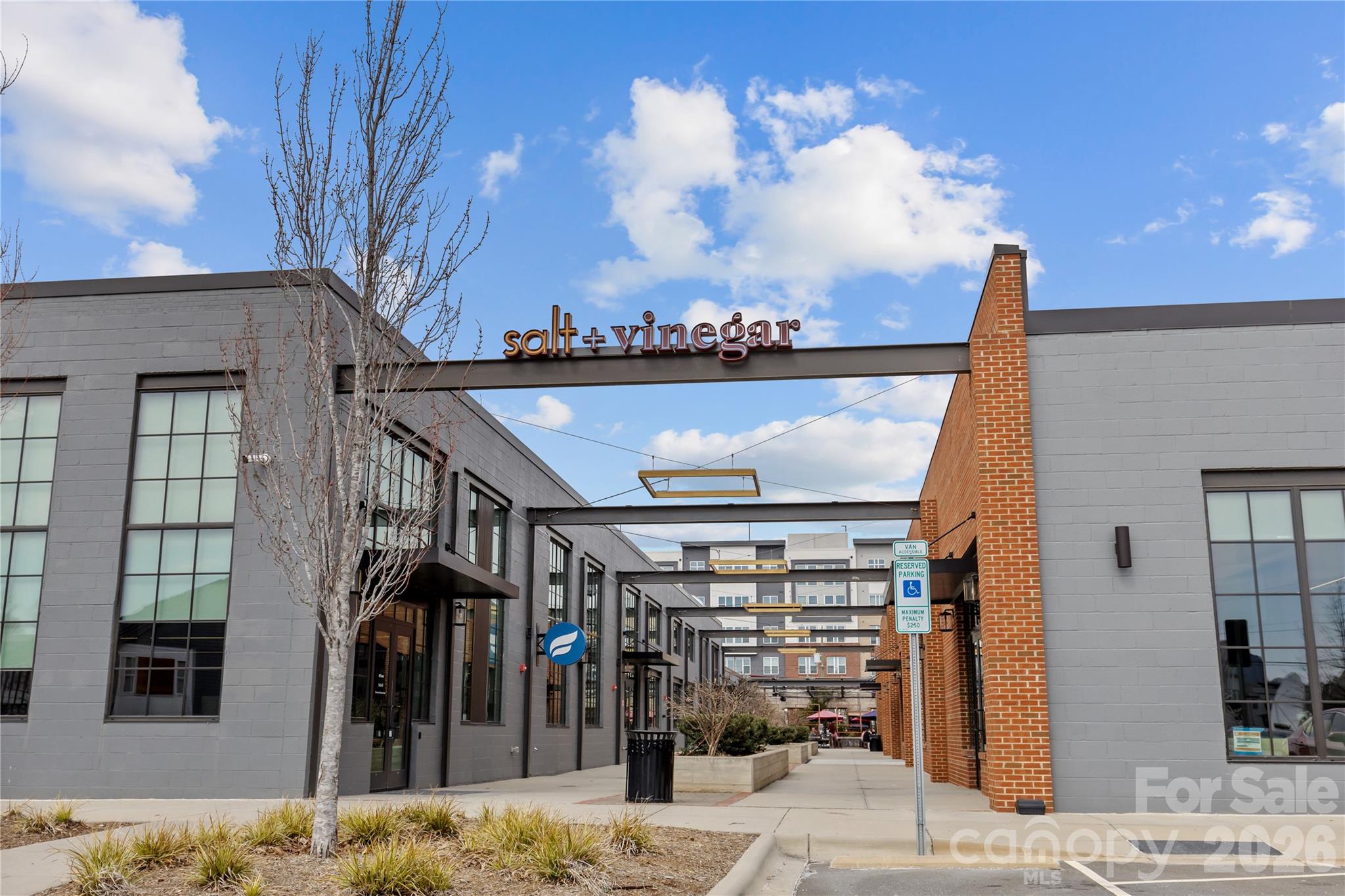 2115 Isom Street Charlotte NC 28208