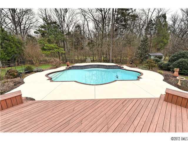 10011 Standing Stone Court Charlotte NC 28210