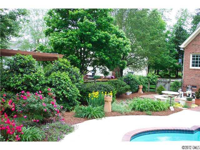 10011 Standing Stone Court Charlotte NC 28210