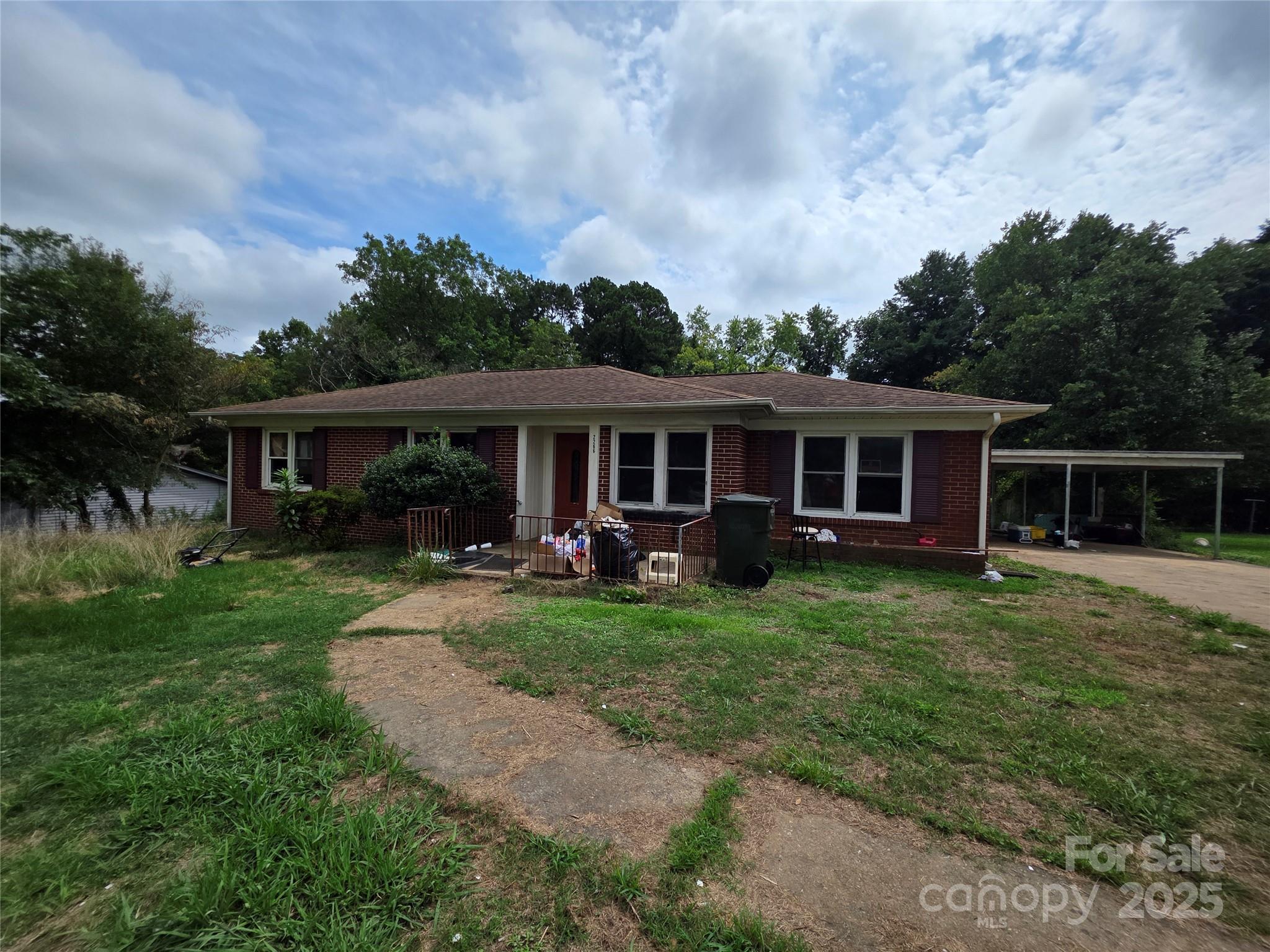 2266 9th Avenue Drive NE Hickory NC 28601