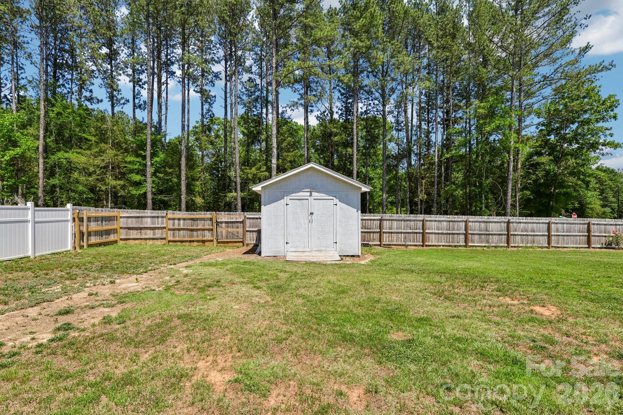 5301 Garden Gate Drive Monroe NC 28112