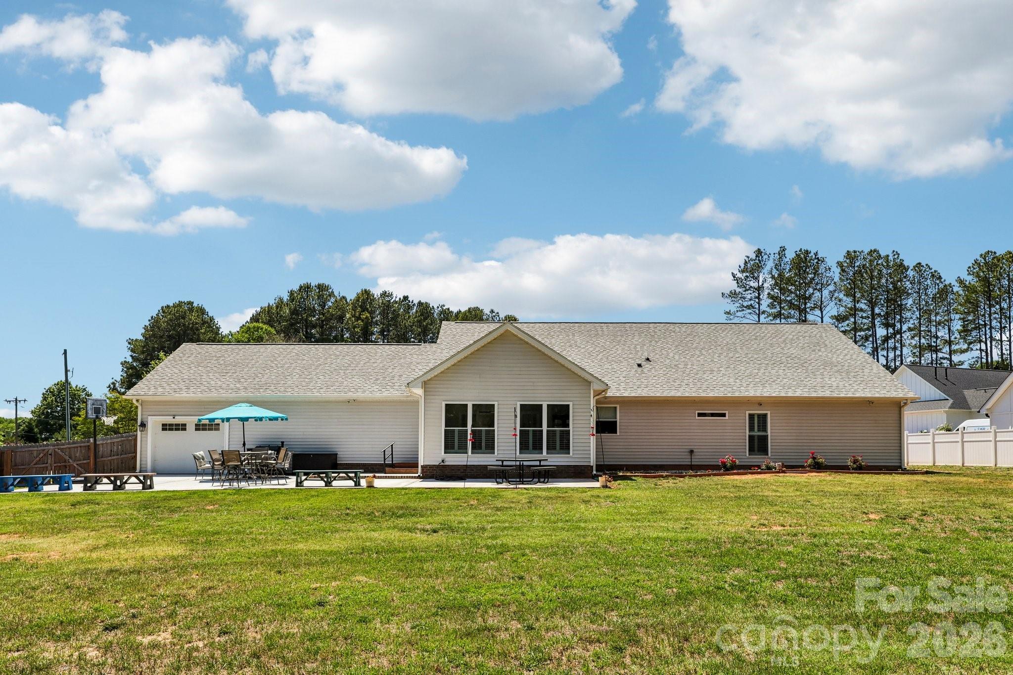 5301 Garden Gate Drive Monroe NC 28112