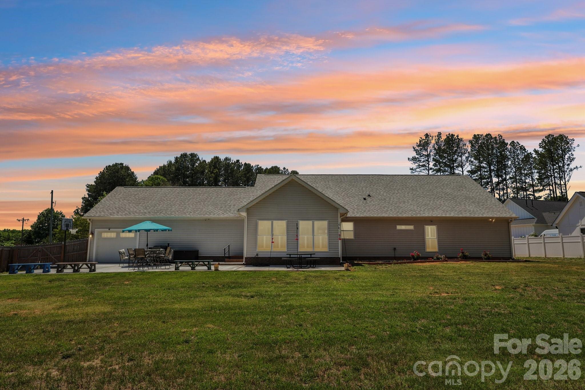 5301 Garden Gate Drive Monroe NC 28112