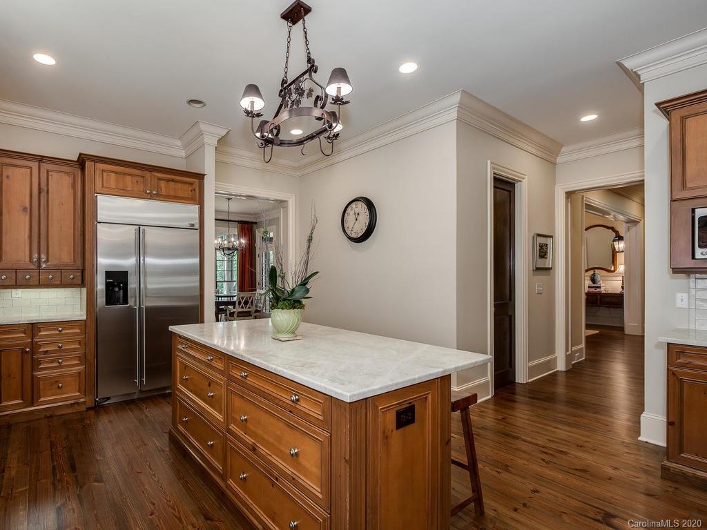 1932 Craigmore Drive Charlotte NC 28226