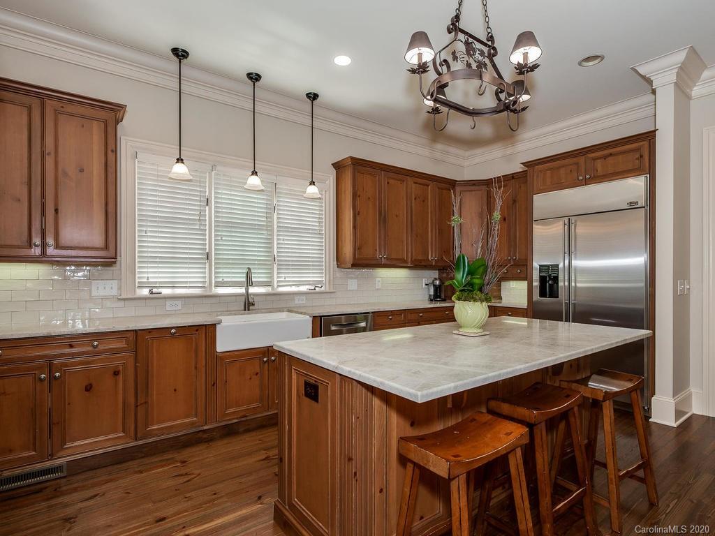 1932 Craigmore Drive Charlotte NC 28226