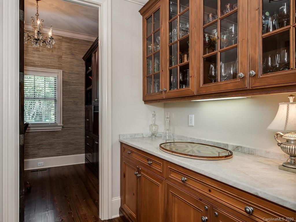 1932 Craigmore Drive Charlotte NC 28226