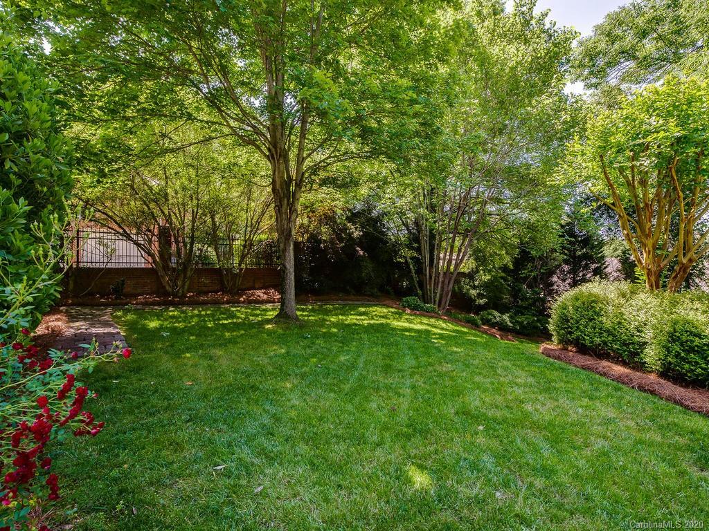 1932 Craigmore Drive Charlotte NC 28226