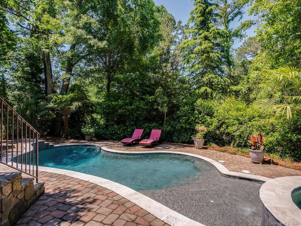 1932 Craigmore Drive Charlotte NC 28226
