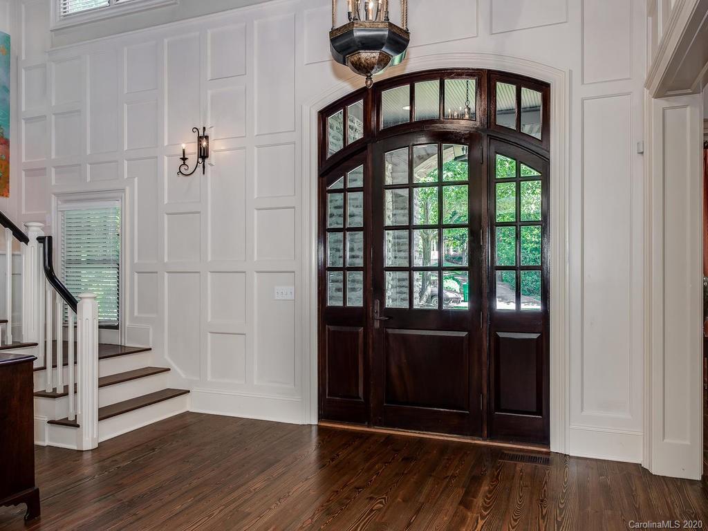1932 Craigmore Drive Charlotte NC 28226