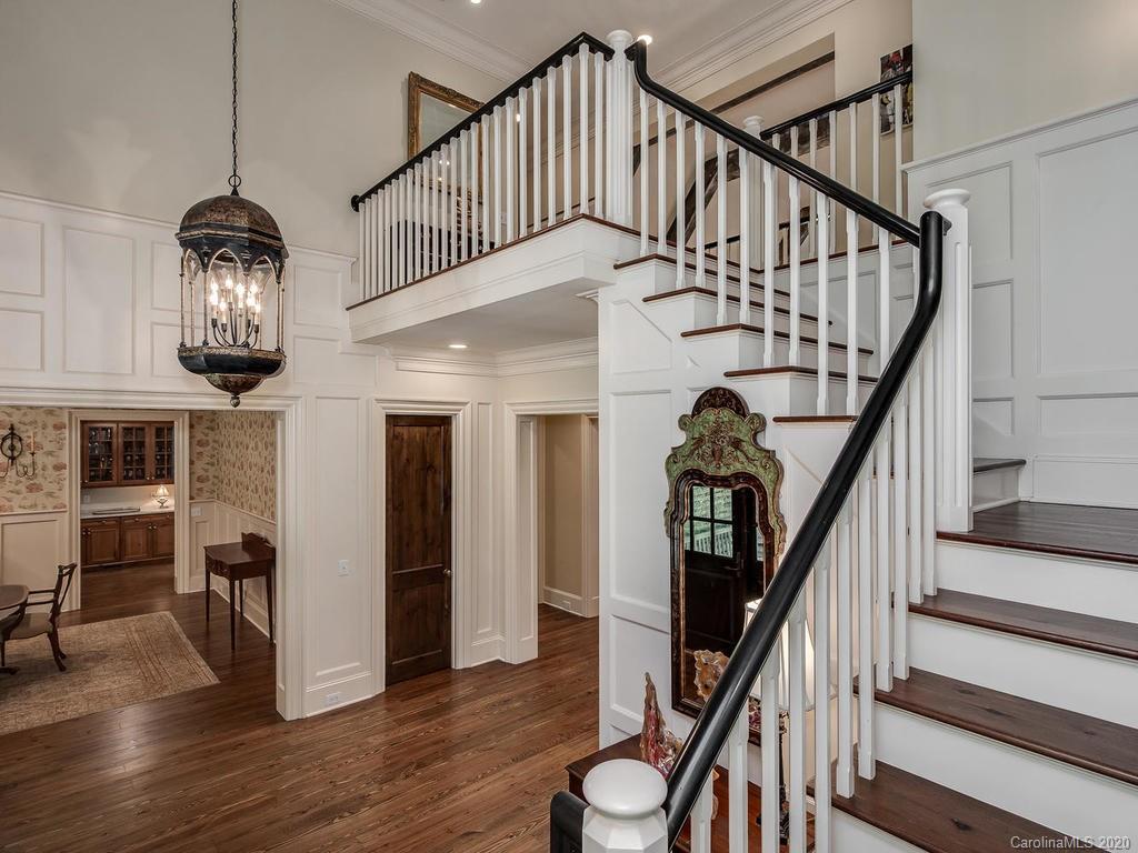 1932 Craigmore Drive Charlotte NC 28226