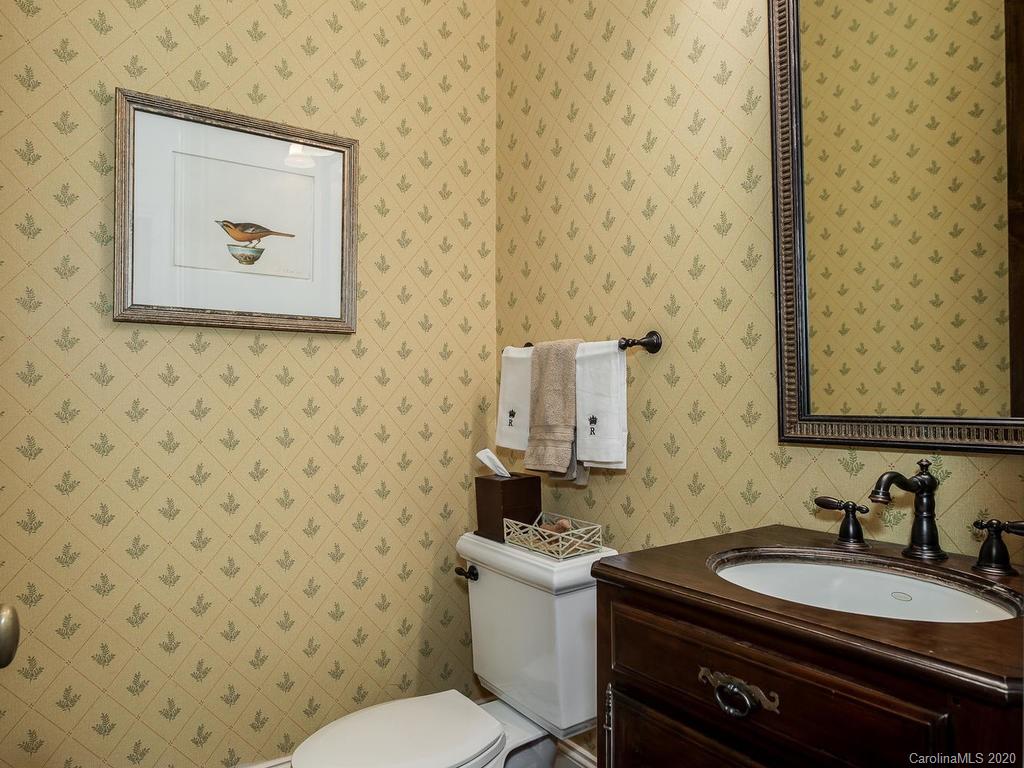 1932 Craigmore Drive Charlotte NC 28226