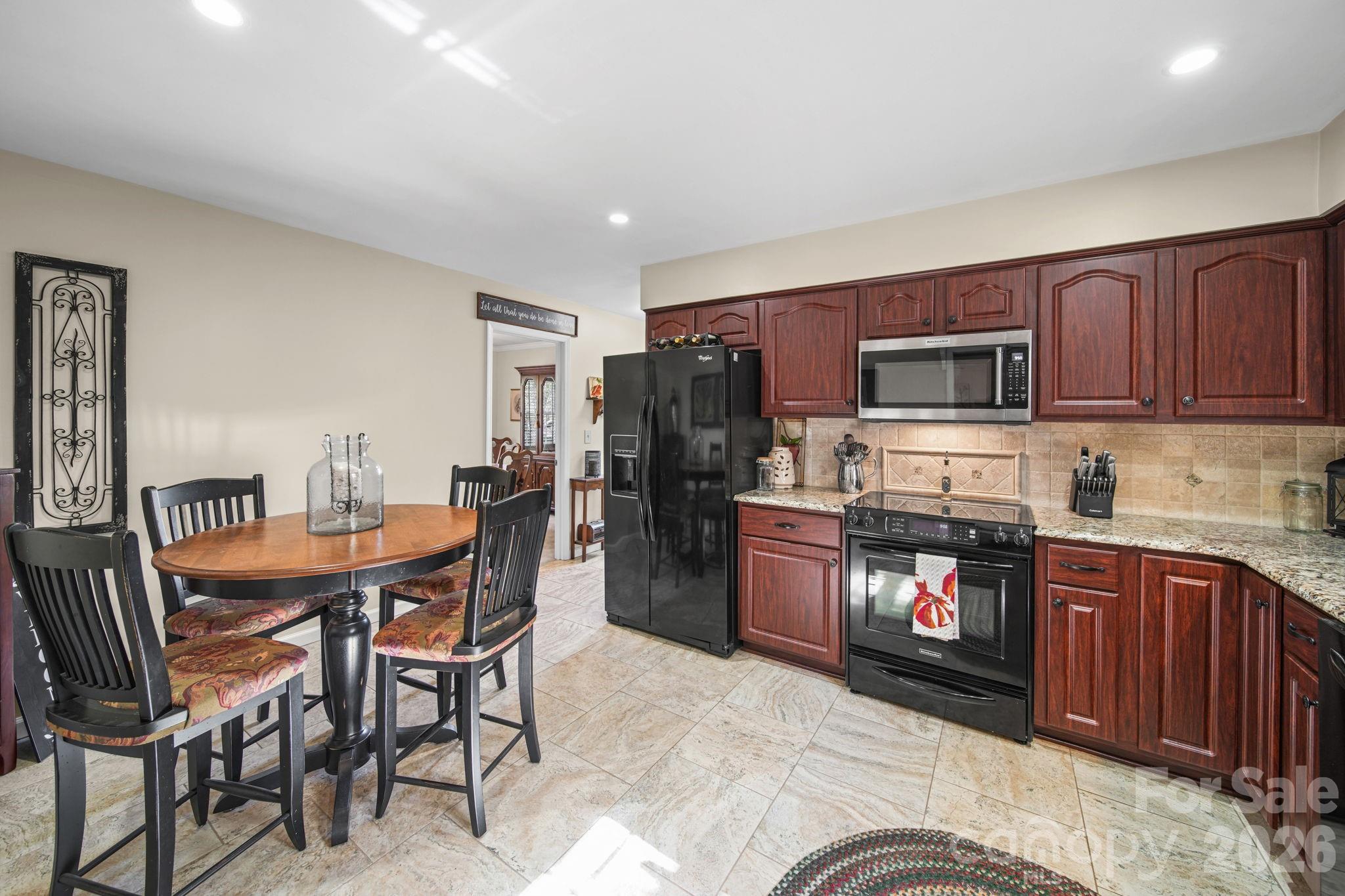 13539 Four Oaks Lane Matthews NC 28105