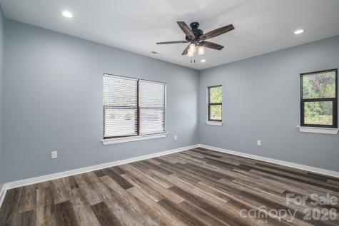 140 Shields Drive Lincolnton NC 28092