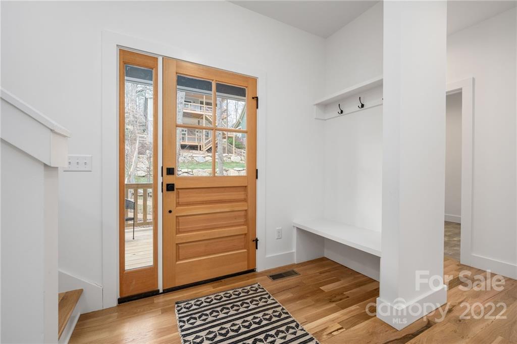 32 Hibriten Drive Asheville NC 28801