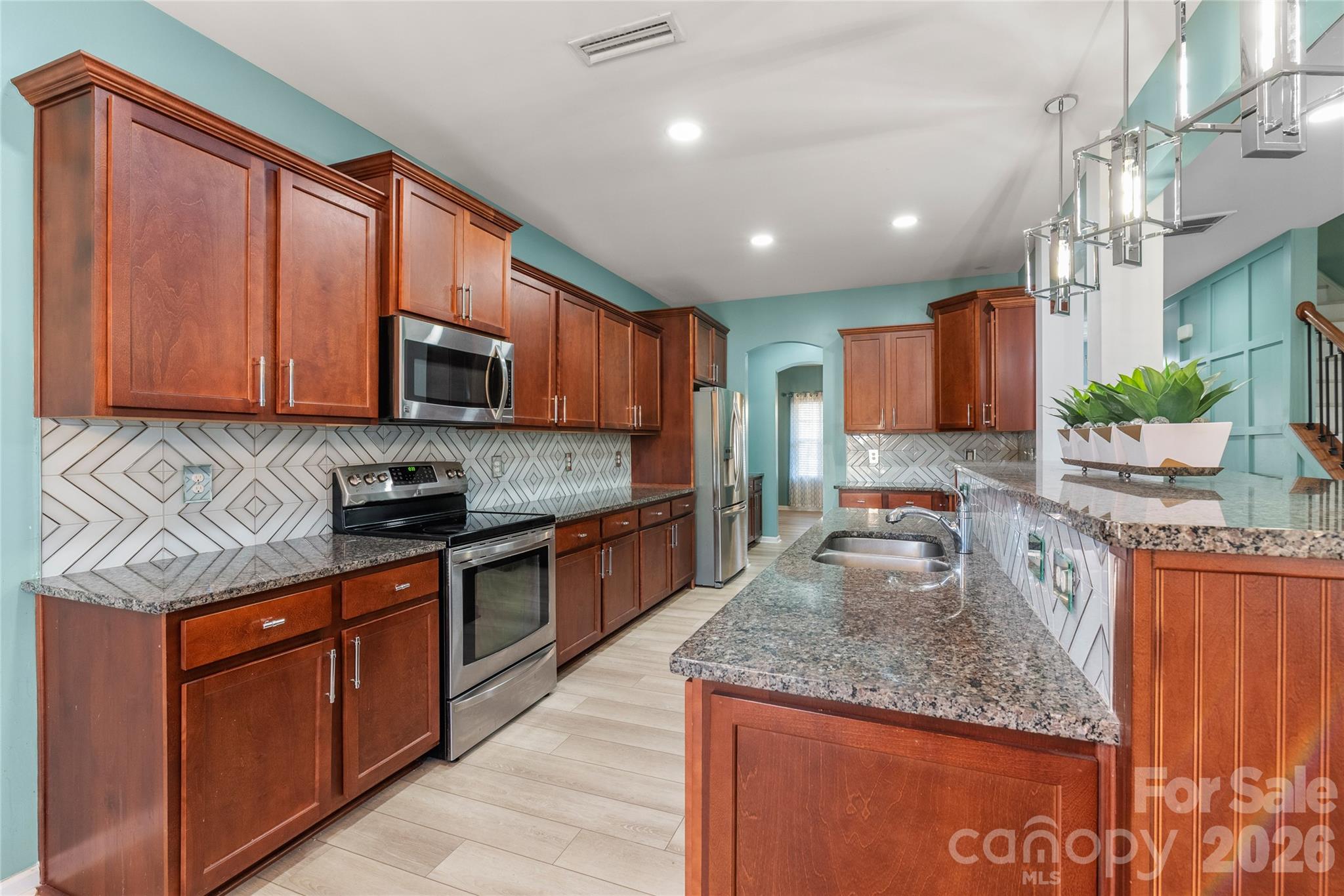 10229 Snowbell Court Charlotte NC 28215