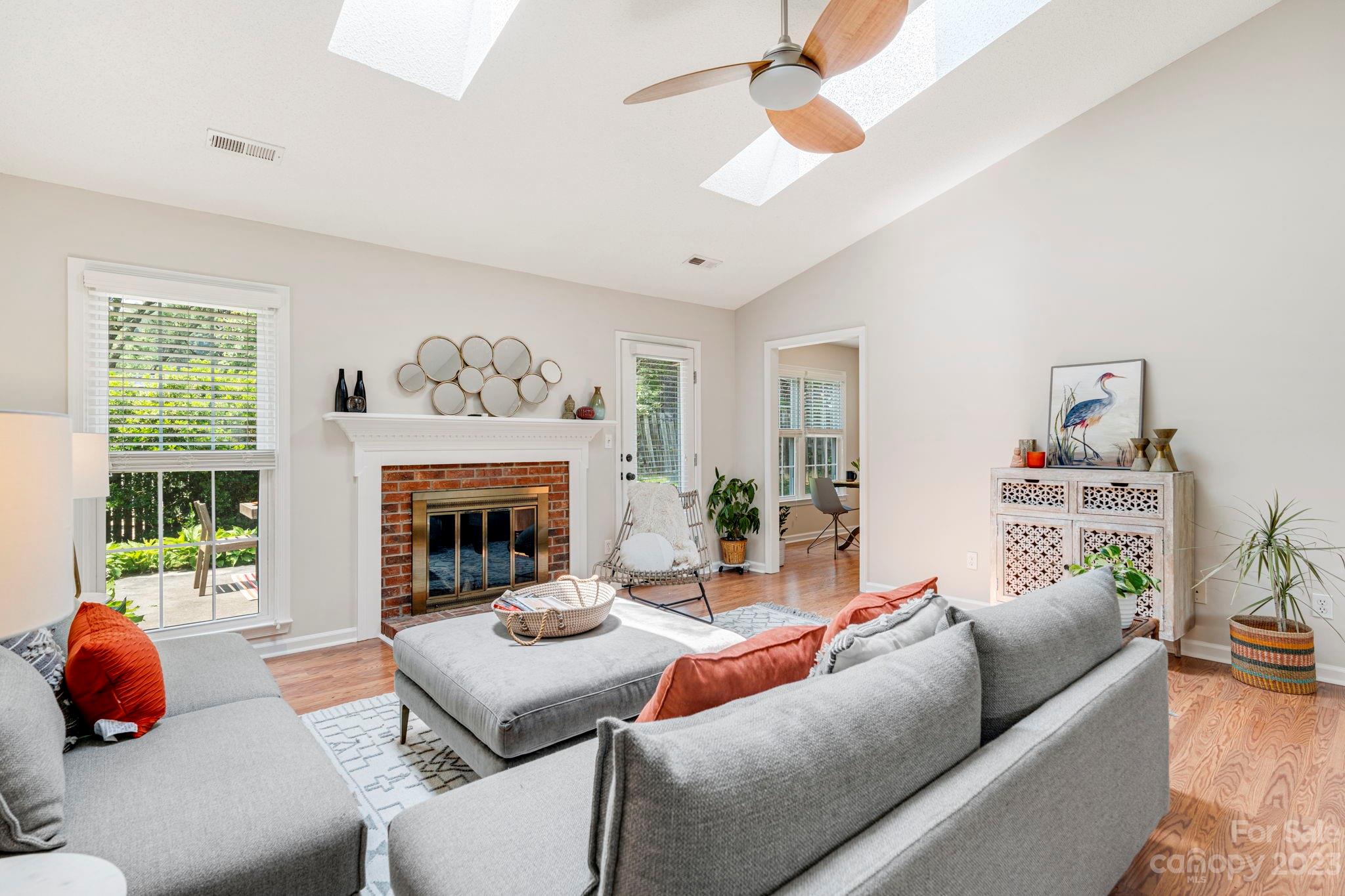 7 Primrose Lane Asheville NC 28805