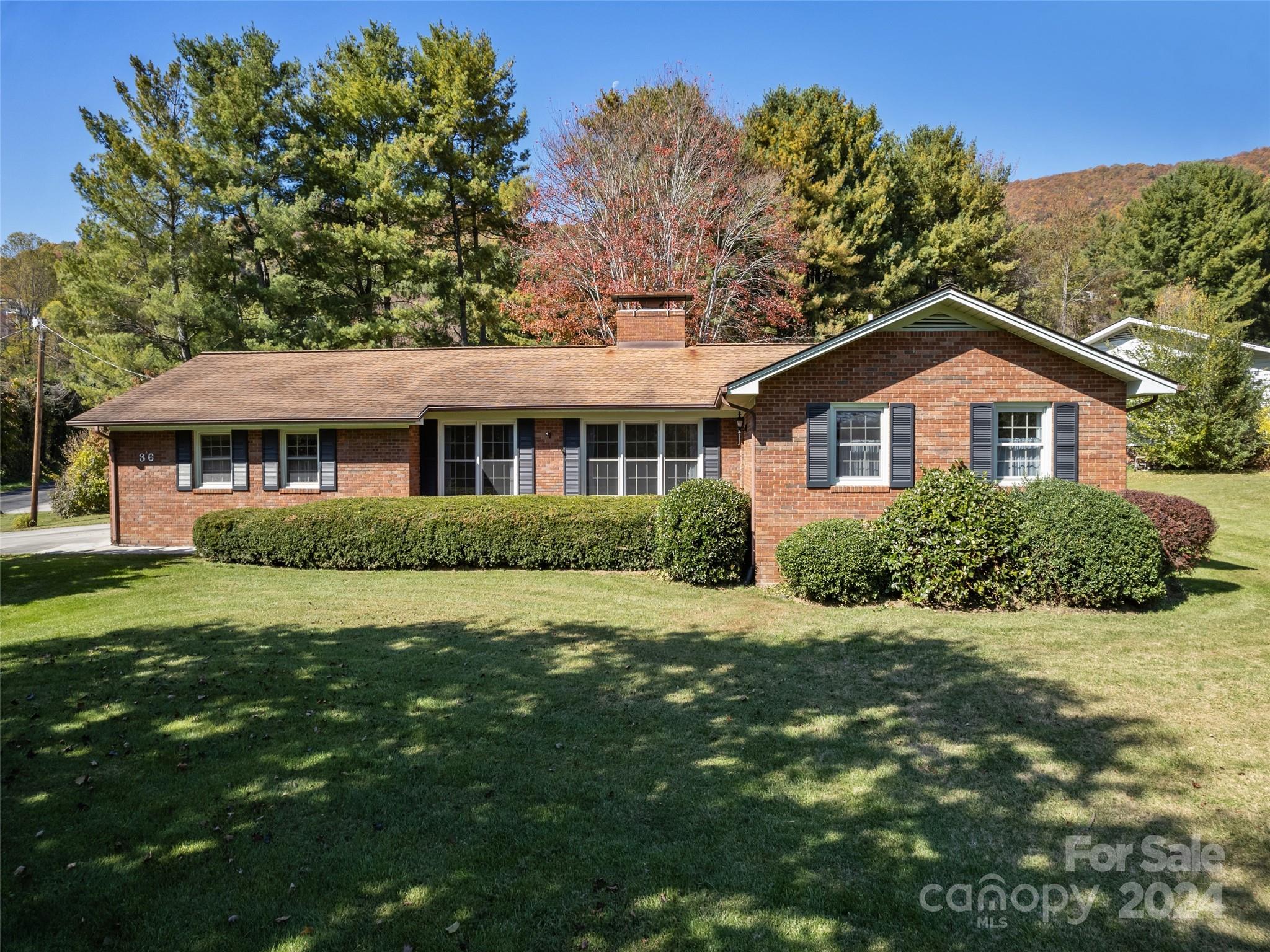 36 Little Mountain Road Waynesville NC 28786