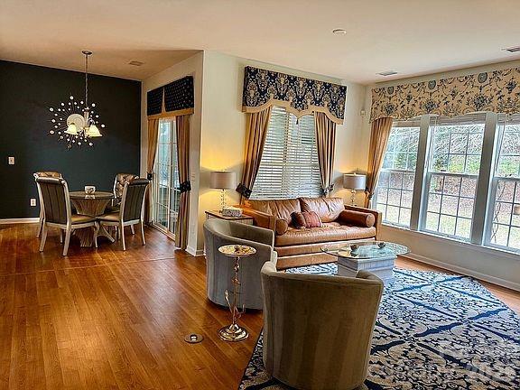 9104 Elrose Place Charlotte NC 28277