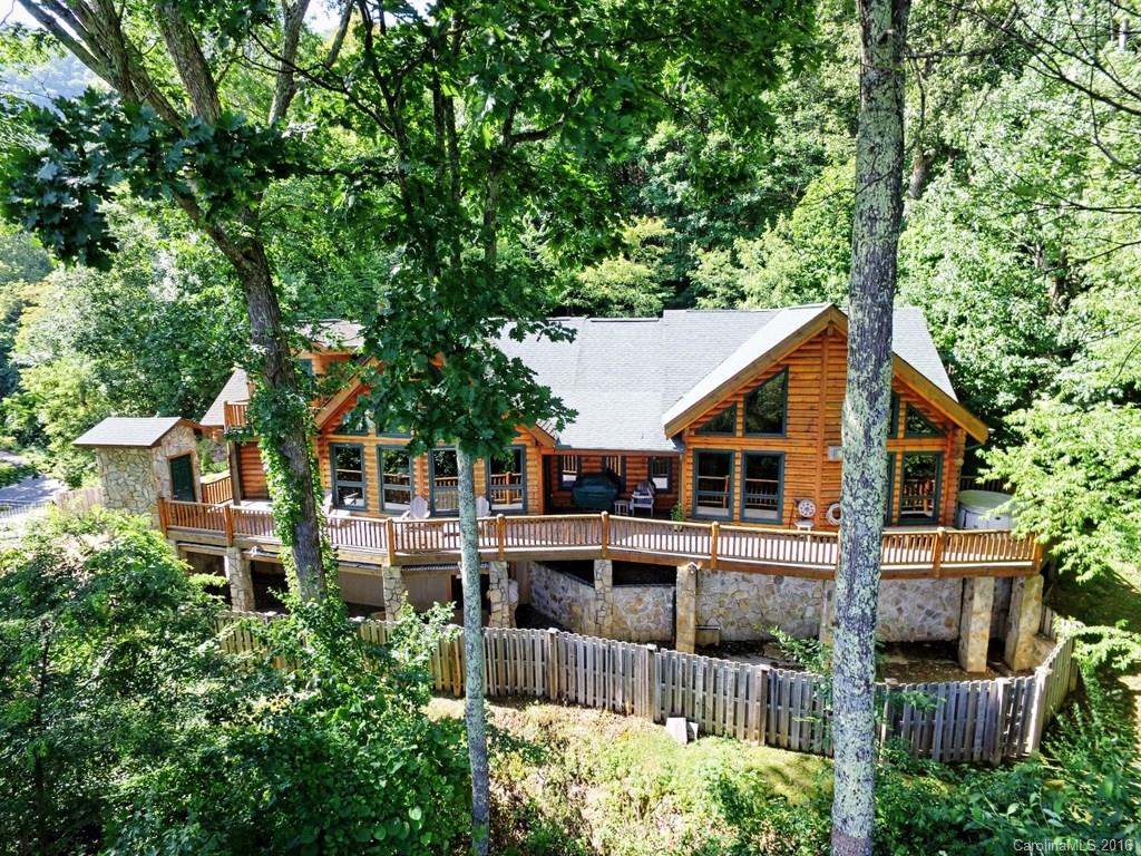 566 Running Deer Trail Waynesville NC 28786