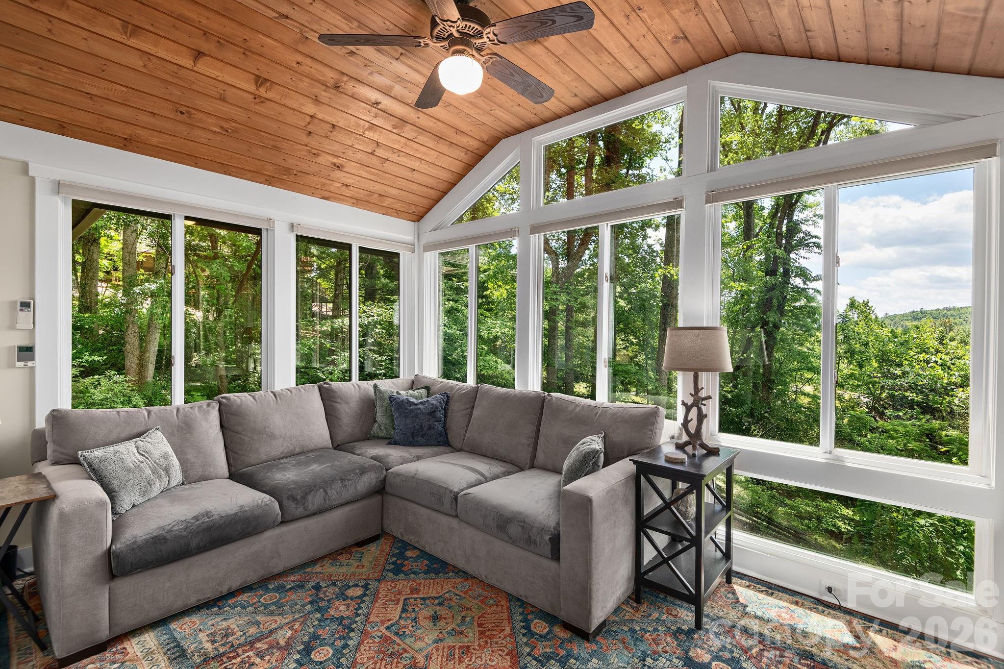 107 Buffalo Trail Asheville NC 28805
