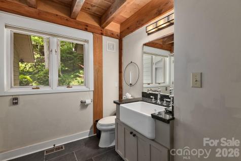 107 Buffalo Trail Asheville NC 28805