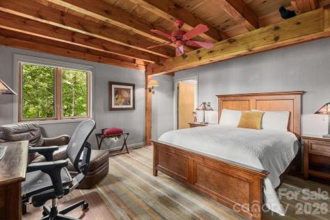 107 Buffalo Trail Asheville NC 28805