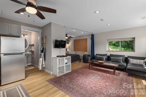 107 Buffalo Trail Asheville NC 28805
