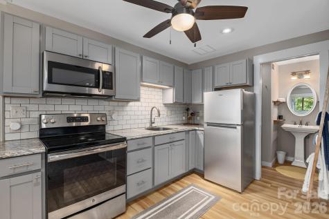 107 Buffalo Trail Asheville NC 28805