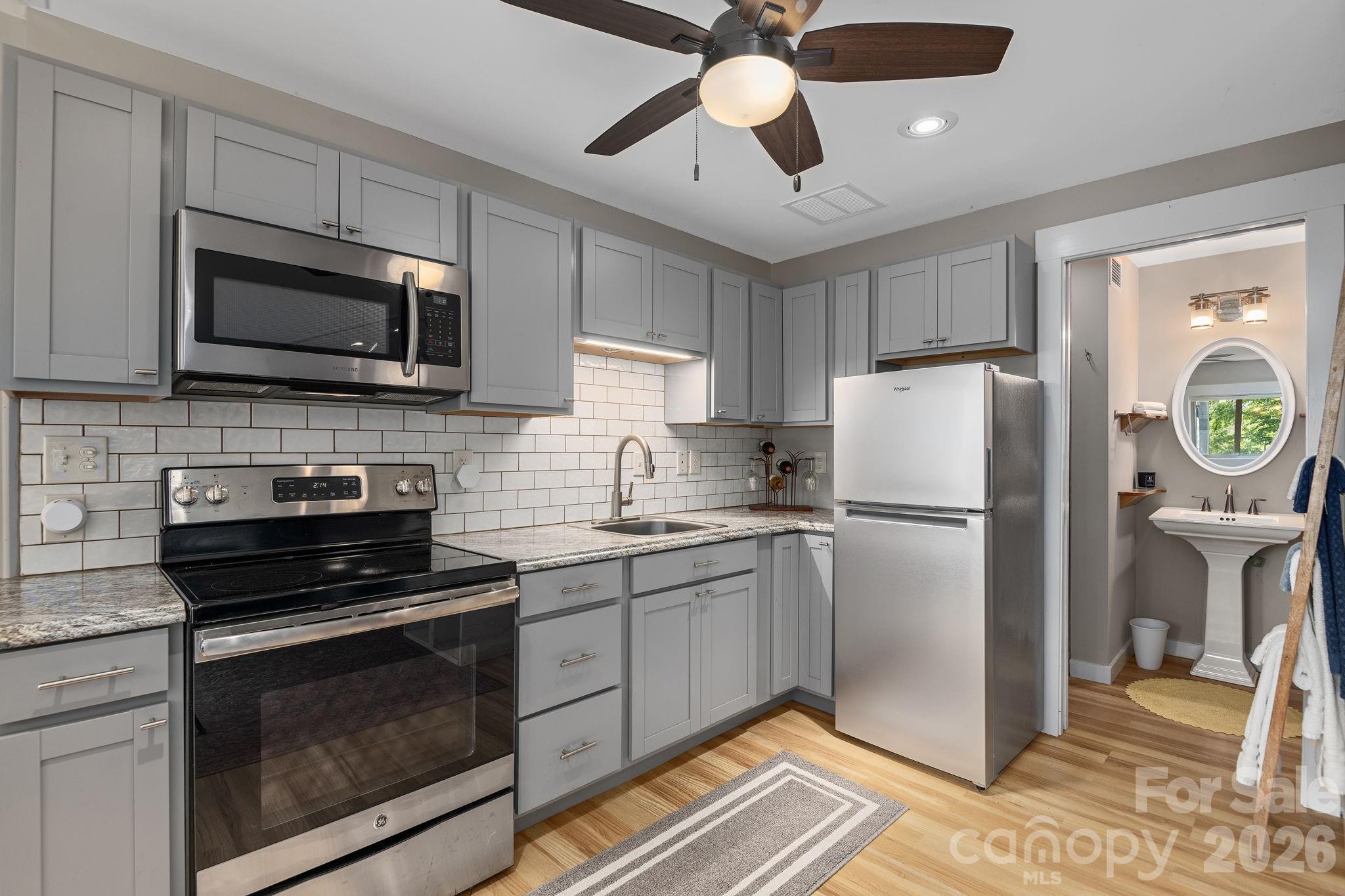 107 Buffalo Trail Asheville NC 28805
