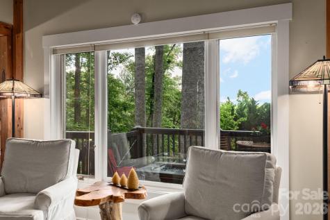 107 Buffalo Trail Asheville NC 28805