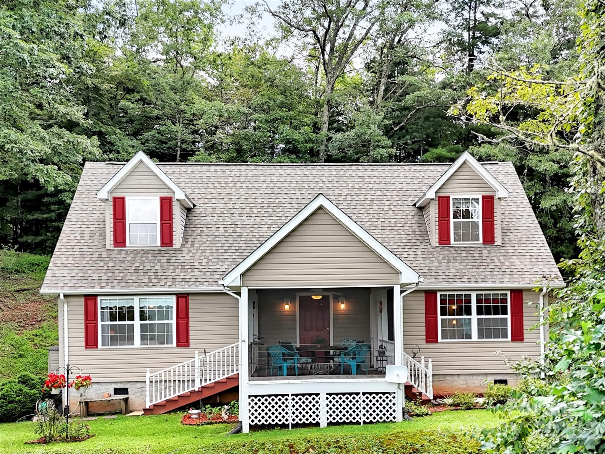 562 Beechwood Drive Sylva NC 28779