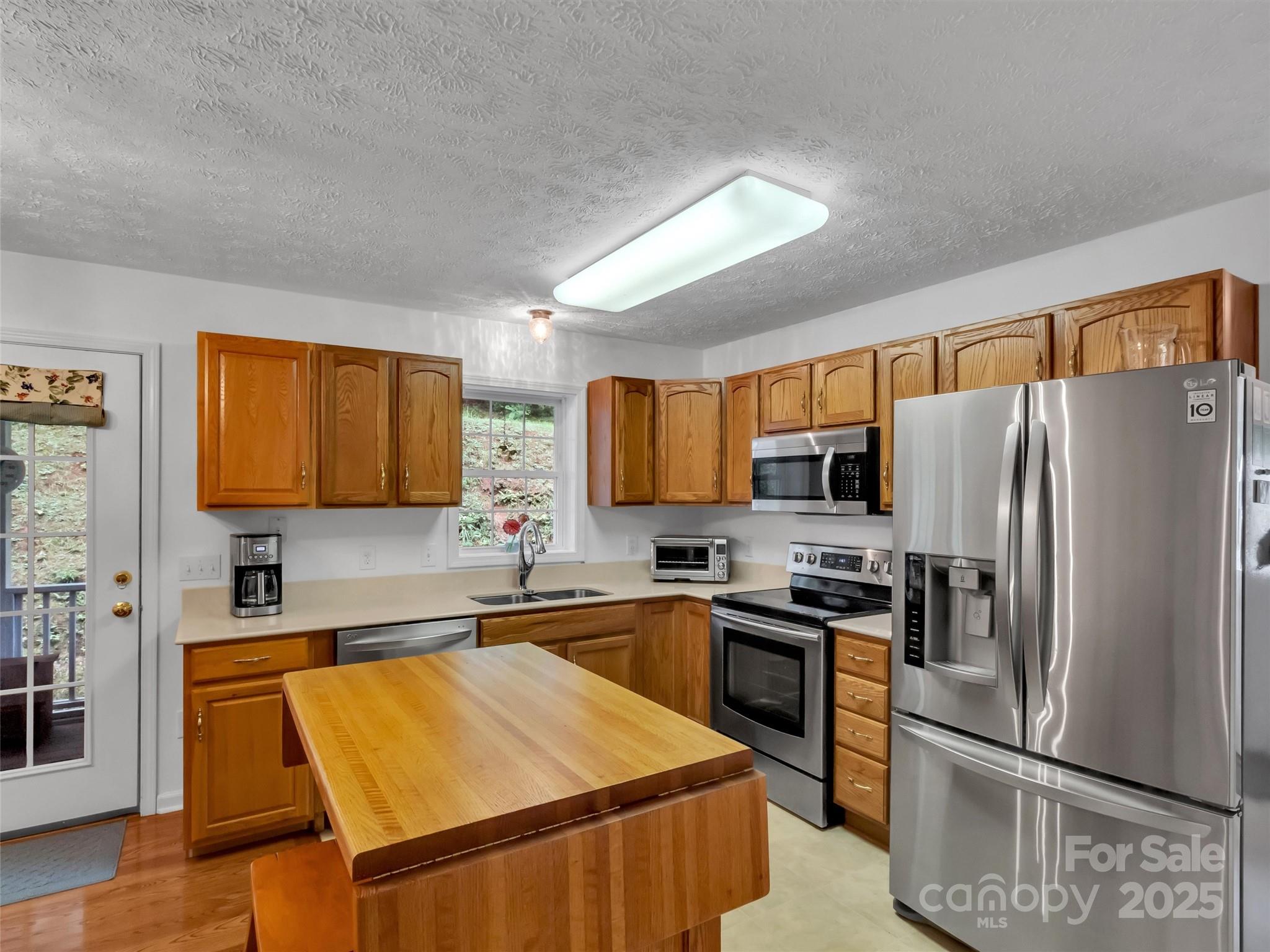 562 Beechwood Drive Sylva NC 28779