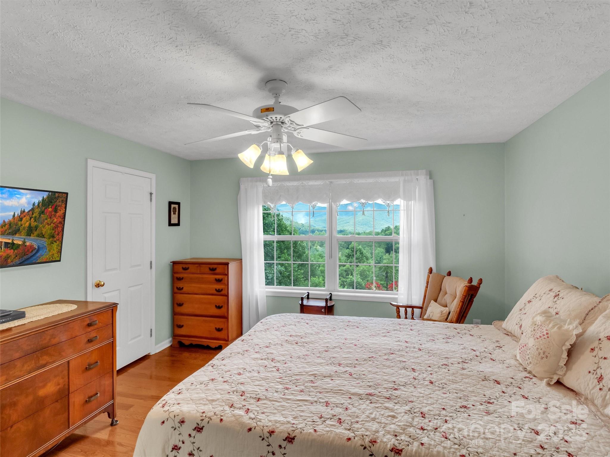 562 Beechwood Drive Sylva NC 28779