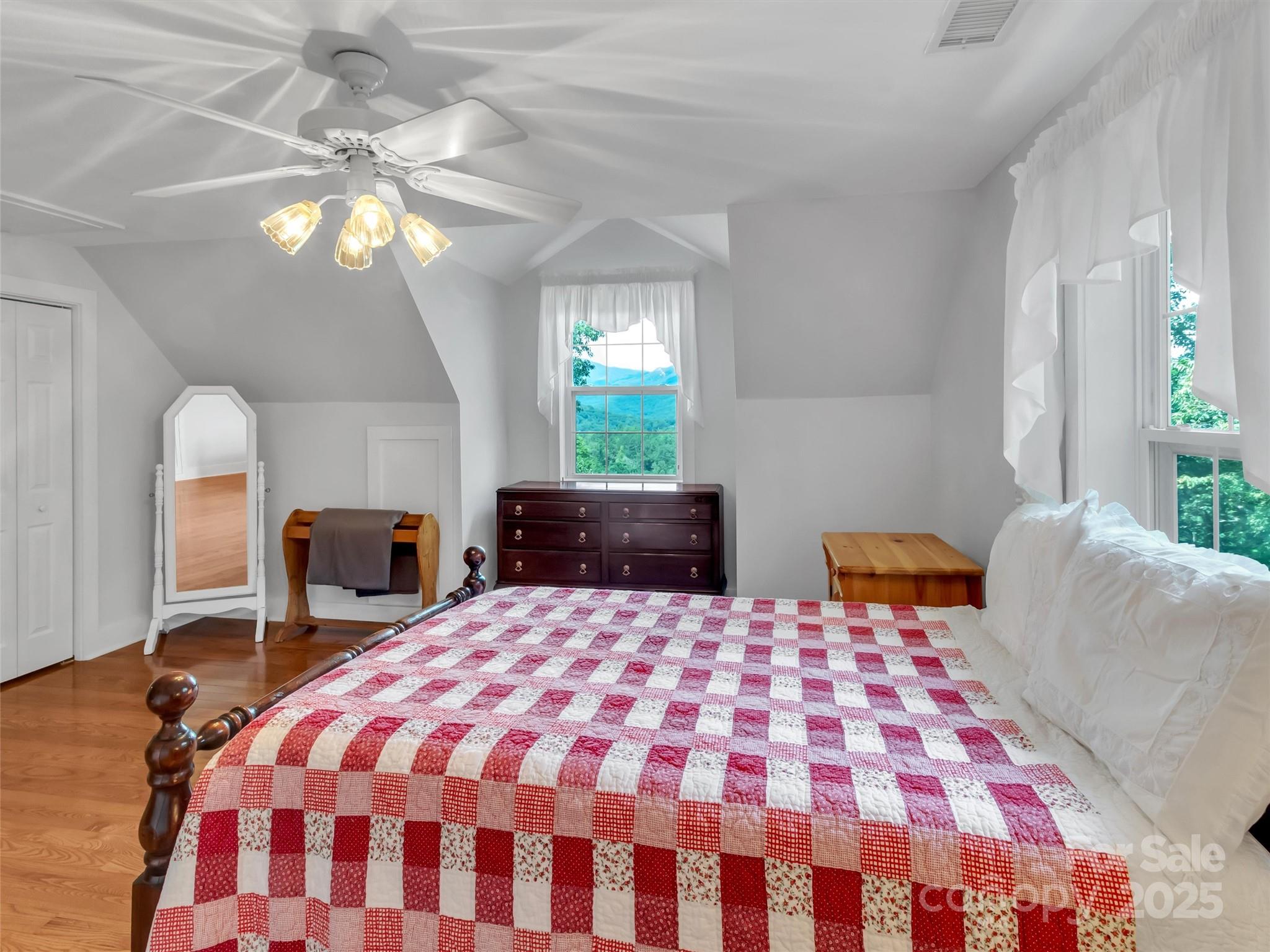 562 Beechwood Drive Sylva NC 28779