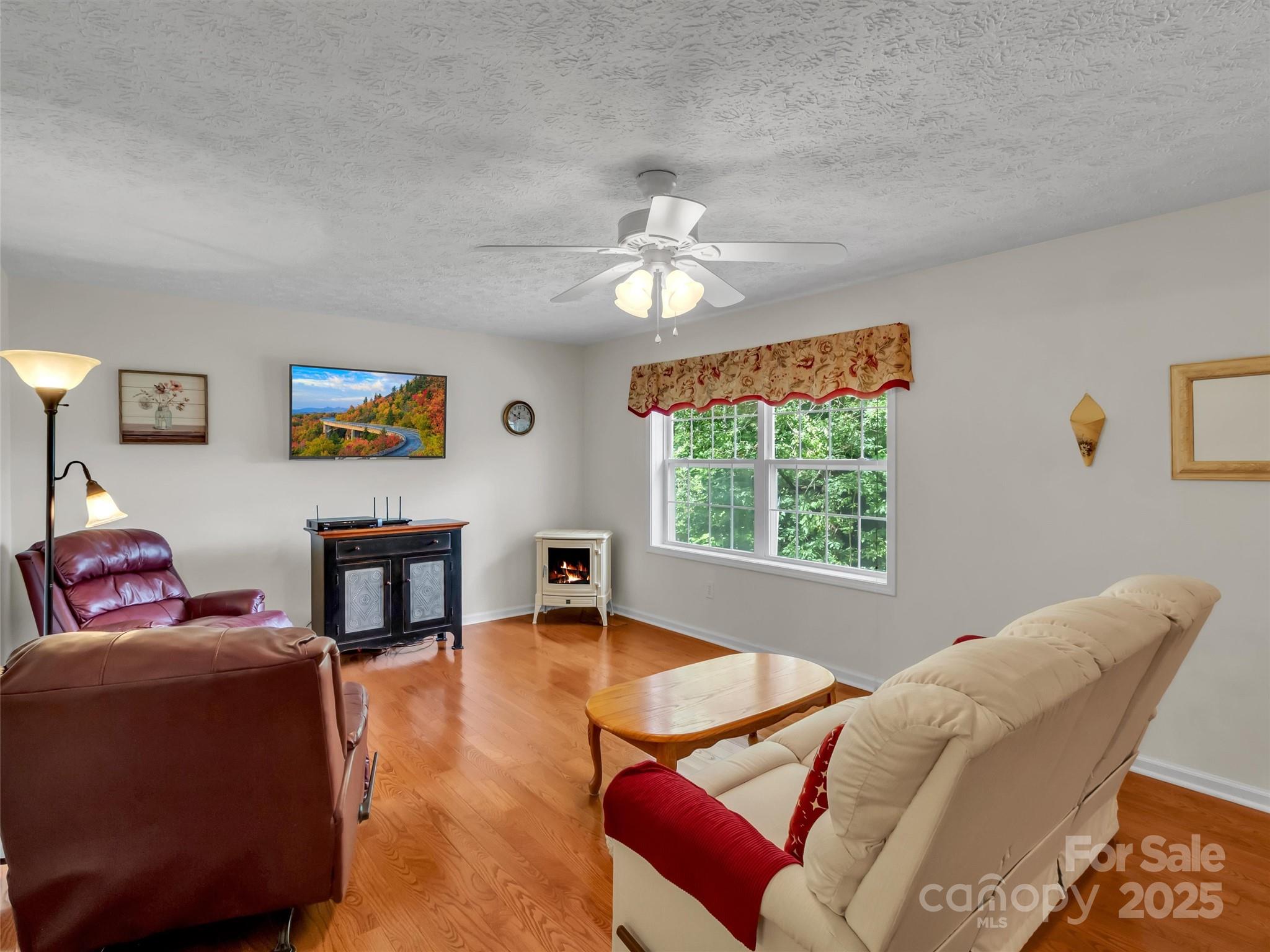 562 Beechwood Drive Sylva NC 28779