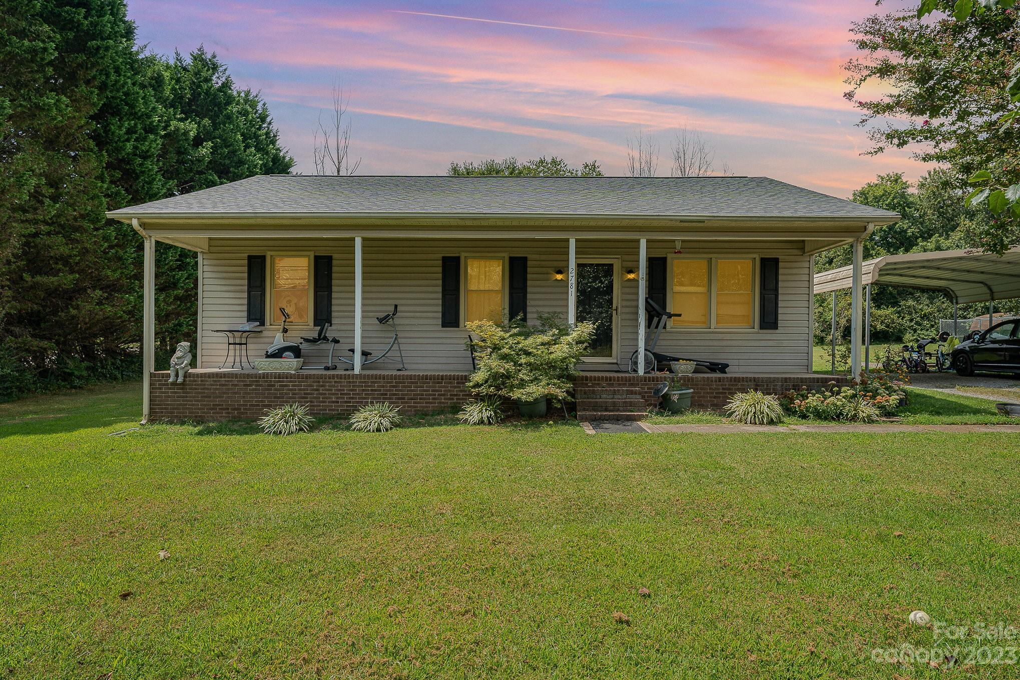 2781 Saint James Church Road Denver NC 28037