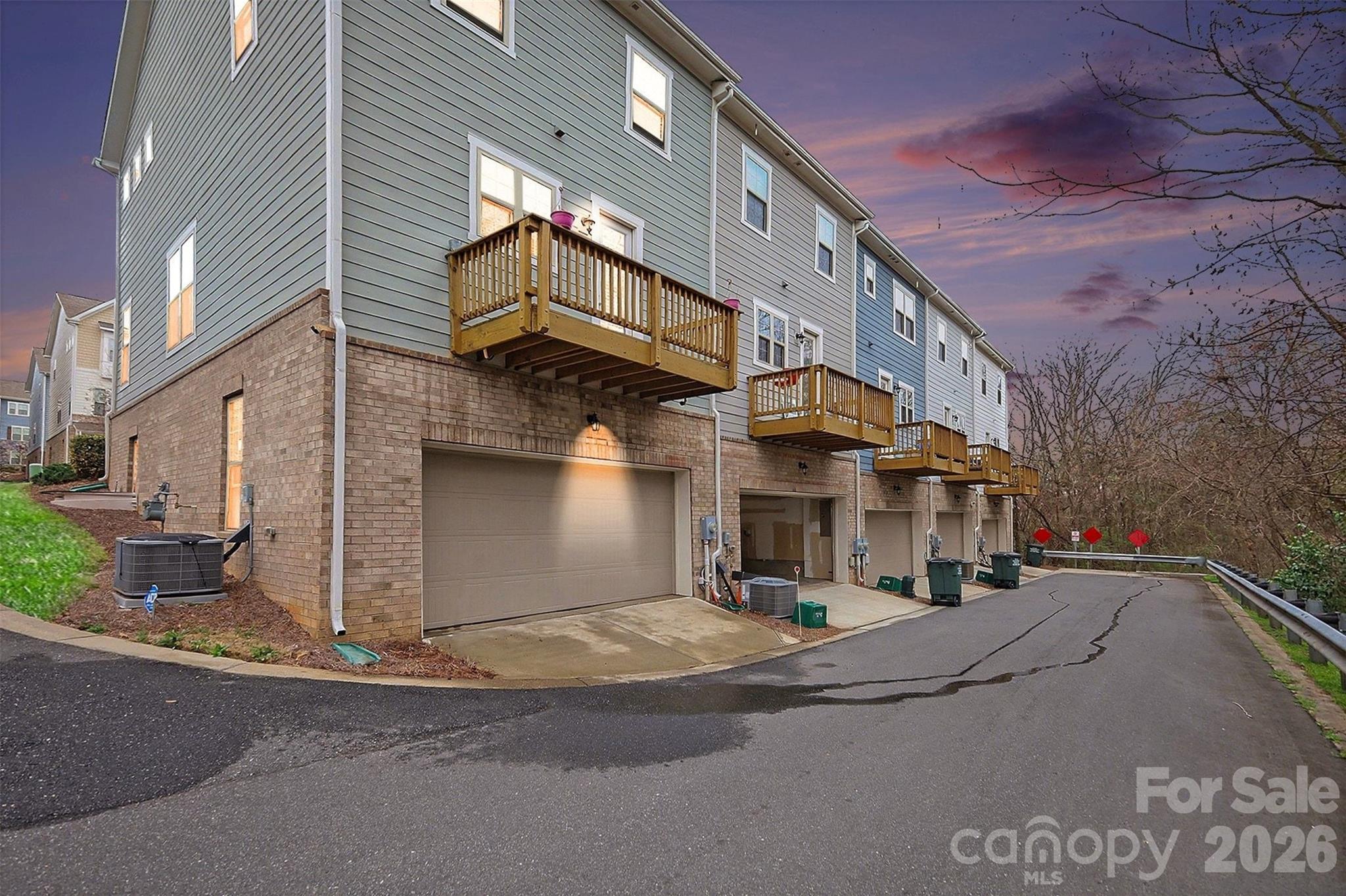 9524 Ainslie Downs Street Charlotte NC 28273