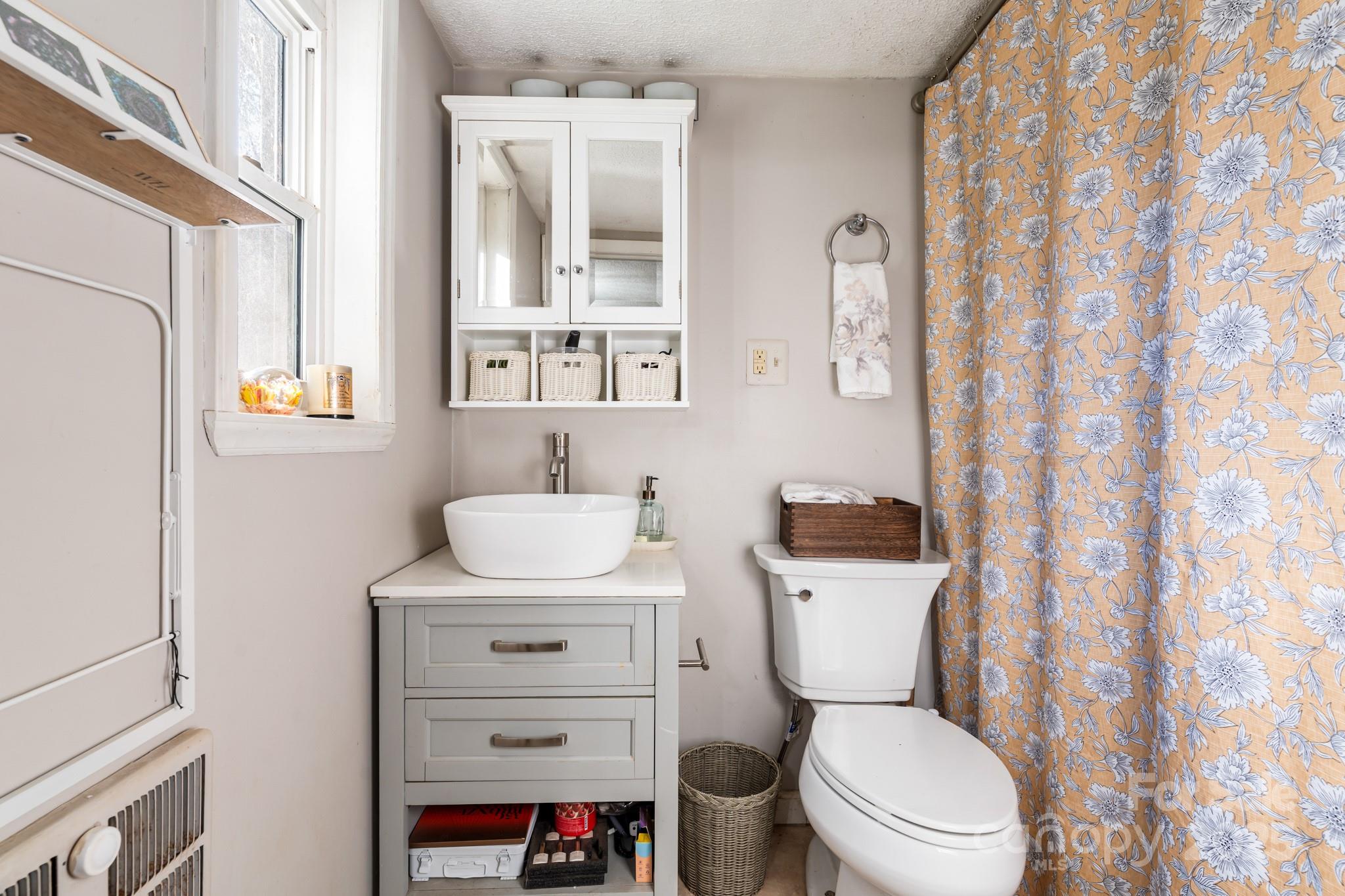 14 Sluder Branch Road Candler NC 28715