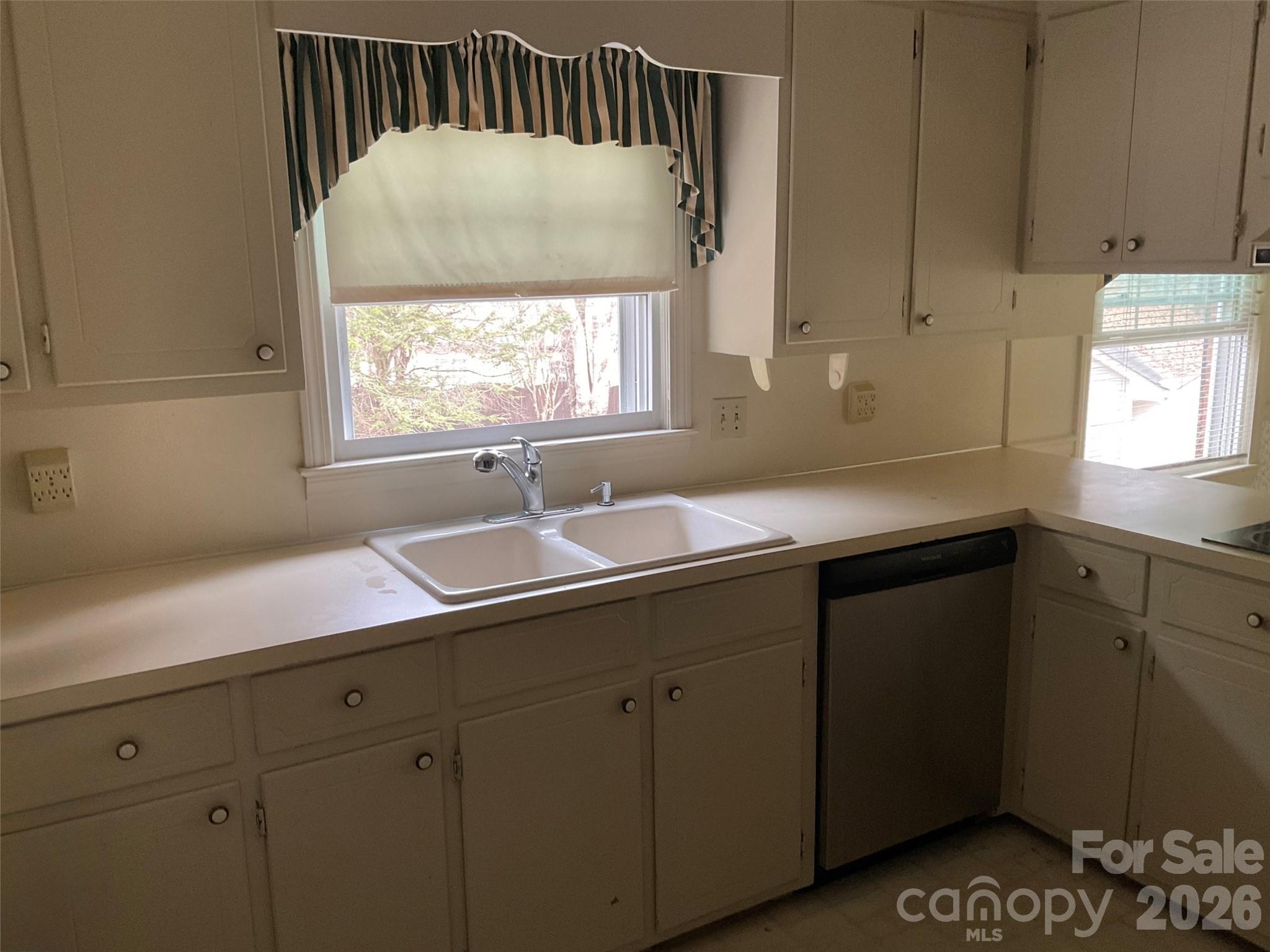 822 Westminster Circle SW Lenoir NC 28645