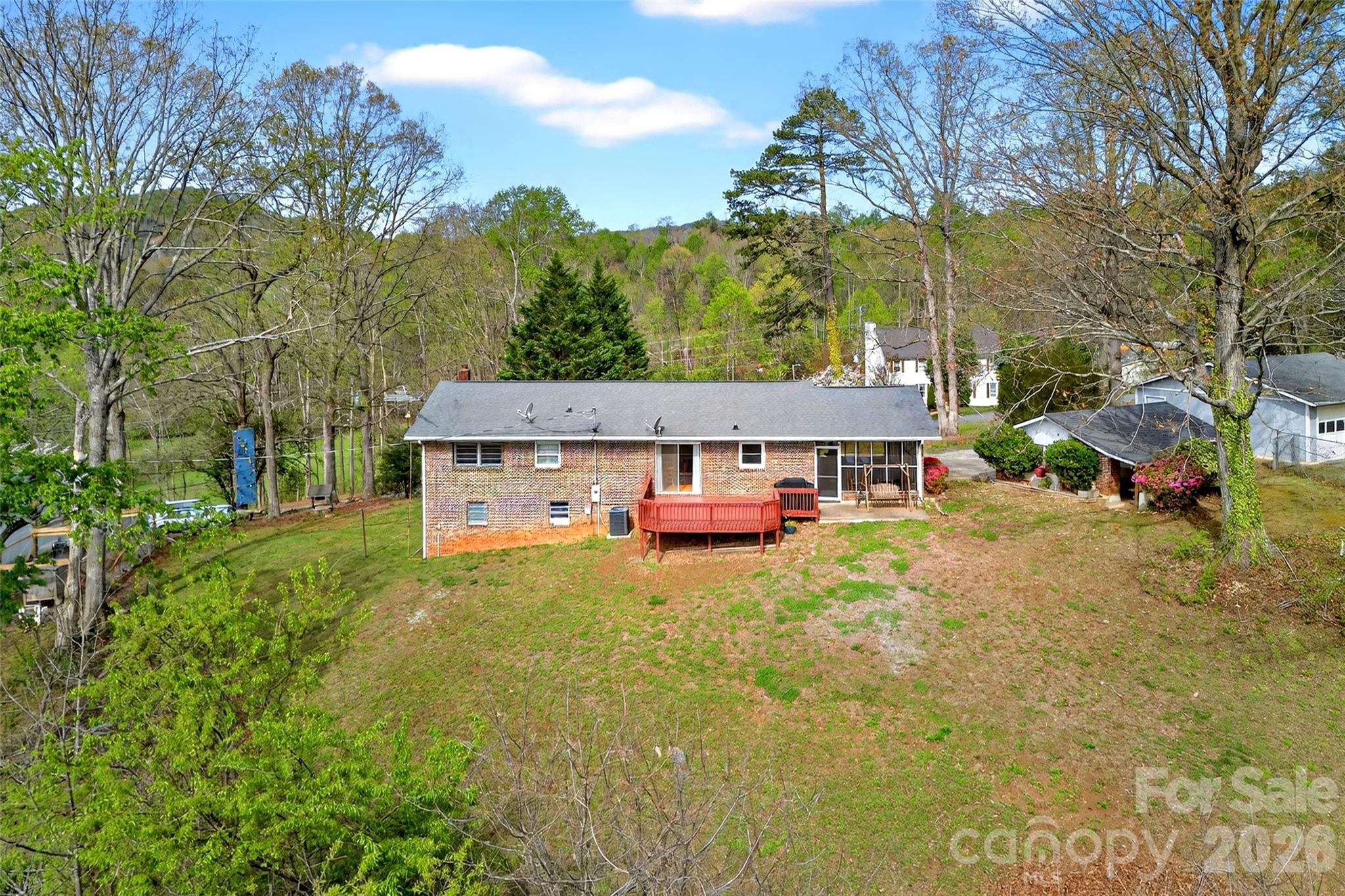 82 Landis Road Marion NC 28752