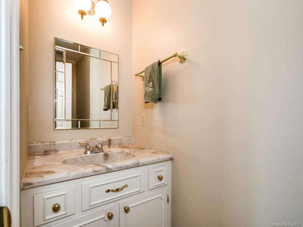 9439 White Hemlock Lane Charlotte NC 28270