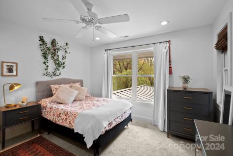 3 Von Ruck Terrace Asheville NC 28801