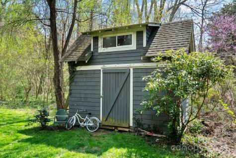 3 Von Ruck Terrace Asheville NC 28801