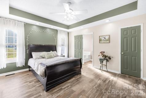 105 Laura Court Cherryville NC 28021